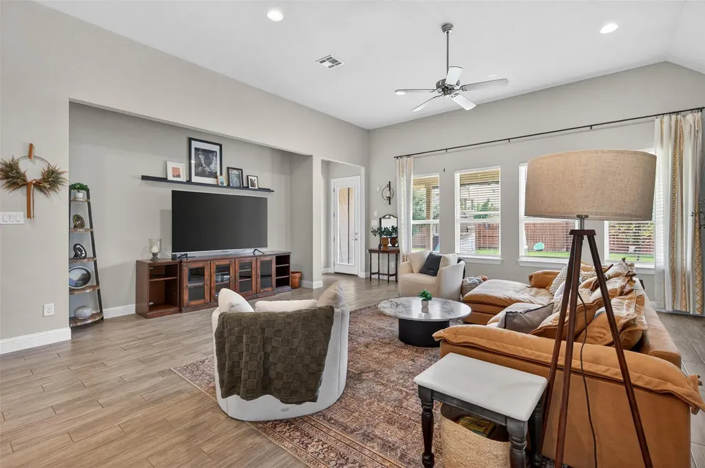 2013 Waterview Road Georgetown TX 78628