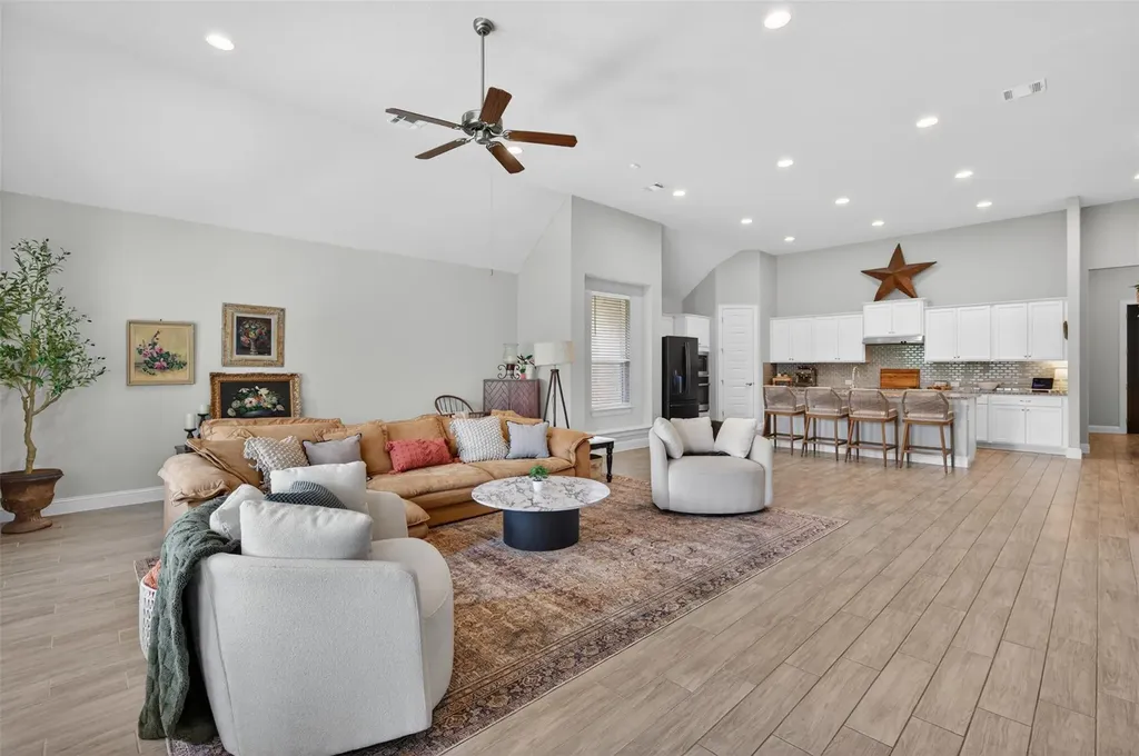 2013 Waterview Road Georgetown TX 78628