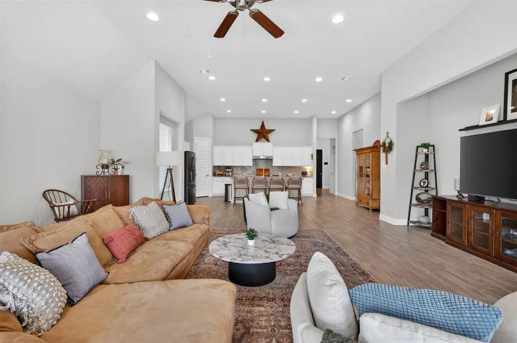 2013 Waterview Road Georgetown TX 78628