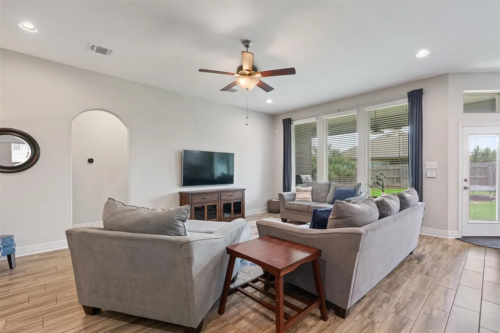 20016 Abigail Way Pflugerville TX 78660