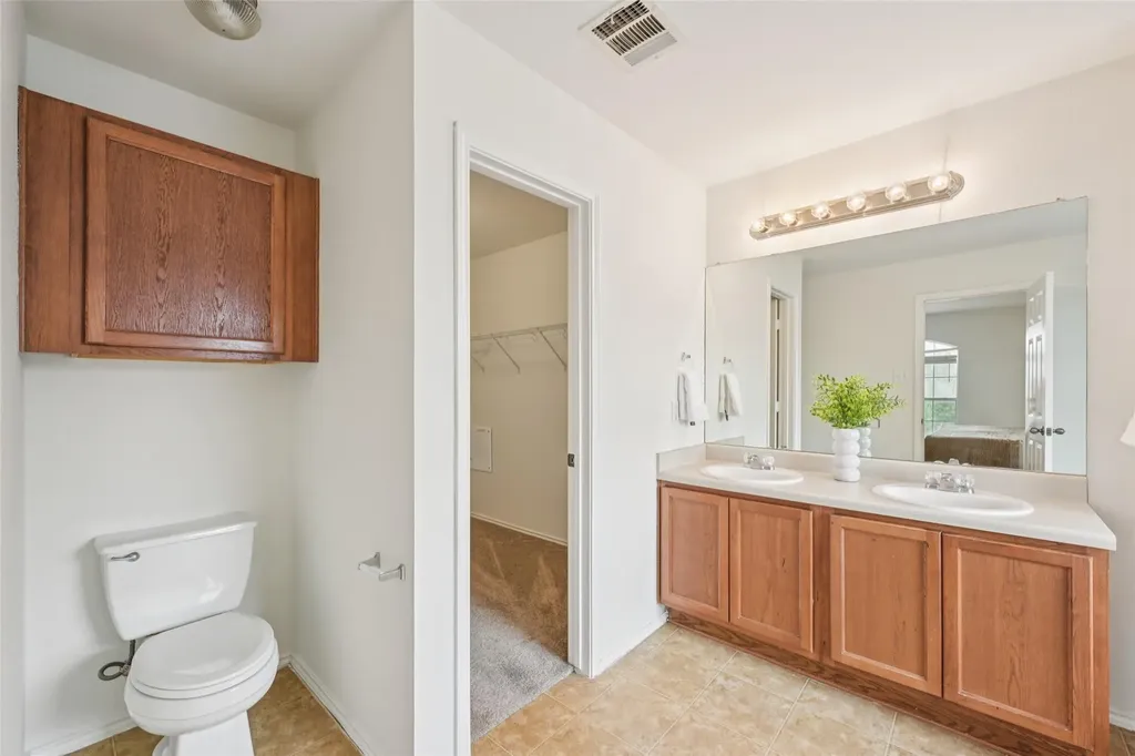 326 Covent Drive Kyle TX 78640
