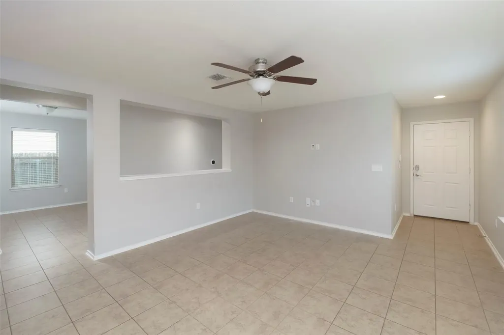 11221 Kirkland Hill Path Austin TX 78754