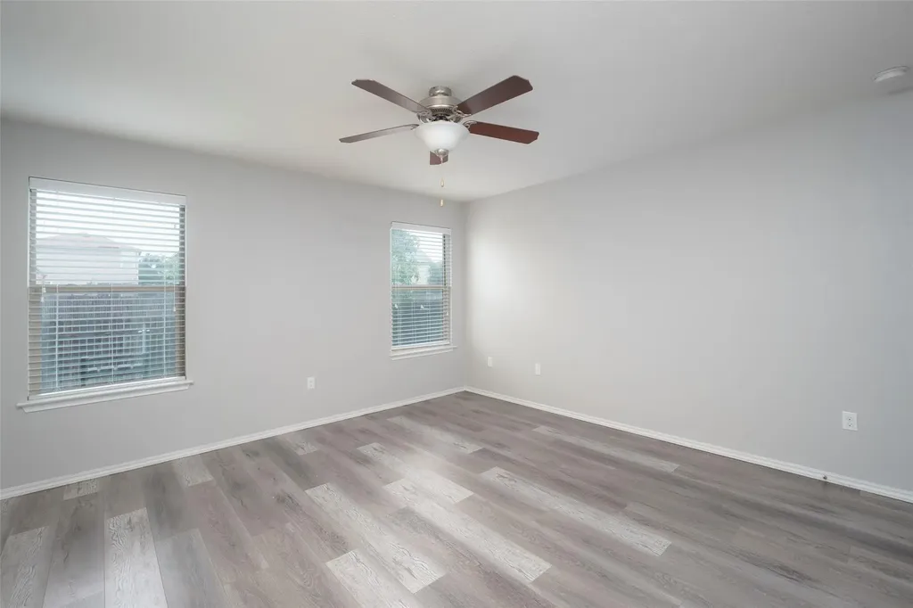 11221 Kirkland Hill Path Austin TX 78754
