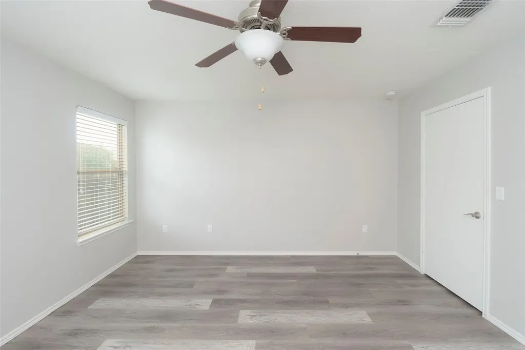 11221 Kirkland Hill Path Austin TX 78754