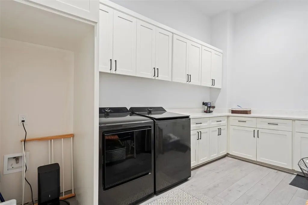 235 Canyon Turn Trail Austin TX 78734
