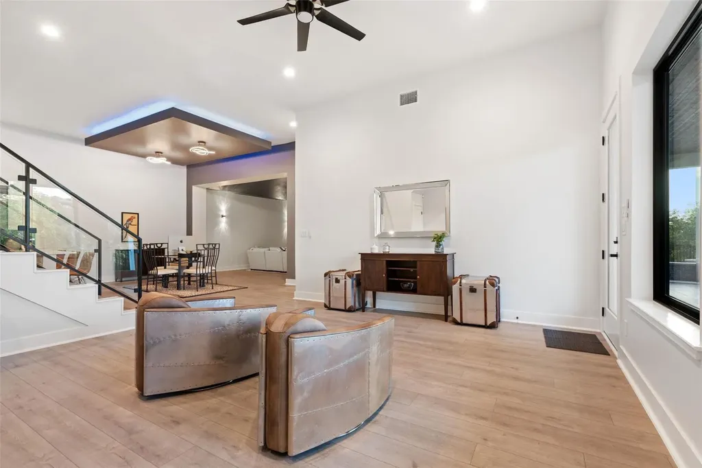 235 Canyon Turn Trail Austin TX 78734