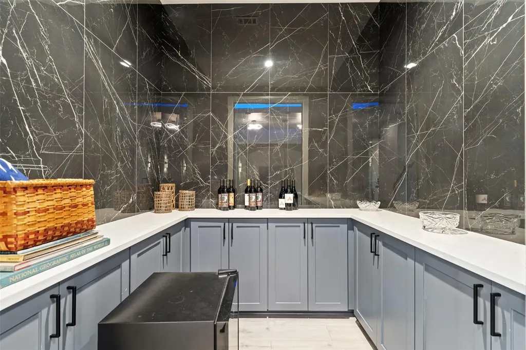235 Canyon Turn Trail Austin TX 78734