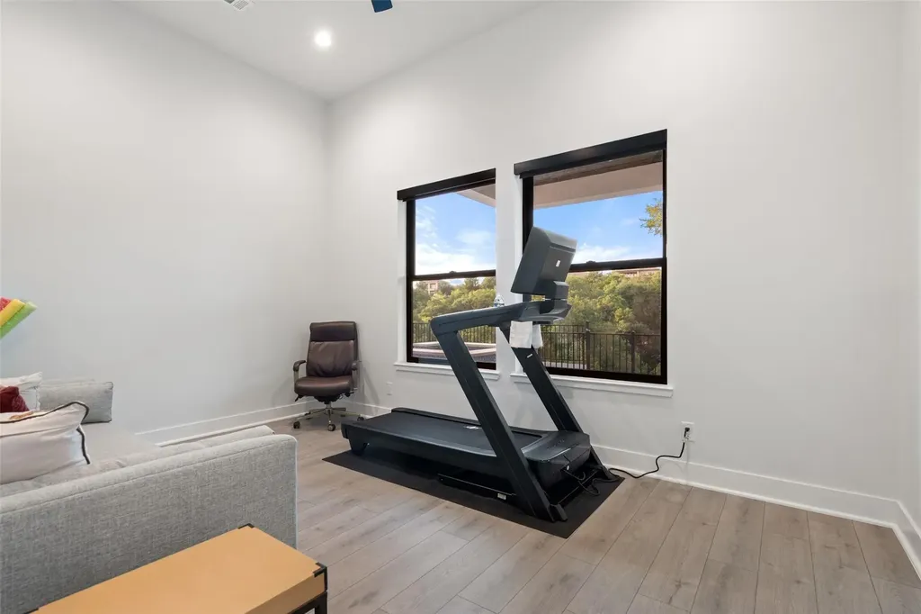 235 Canyon Turn Trail Austin TX 78734