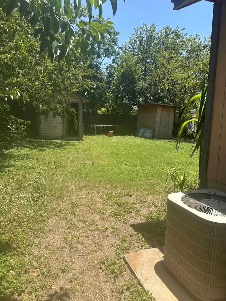7517 Bethune Avenue Austin TX 78752