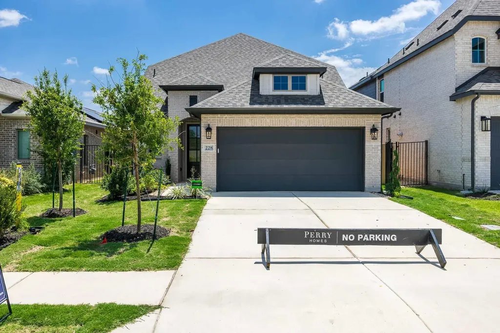 228 Menlo Bend Liberty Hill TX 78642