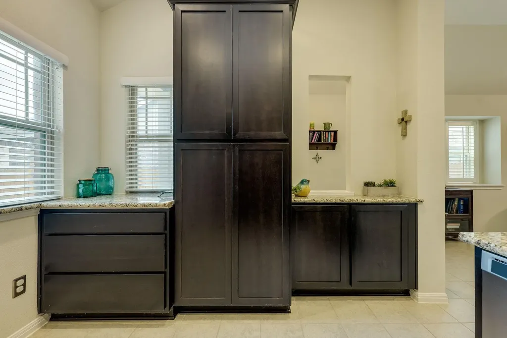 710 Nautical Loop Kyle TX 78640