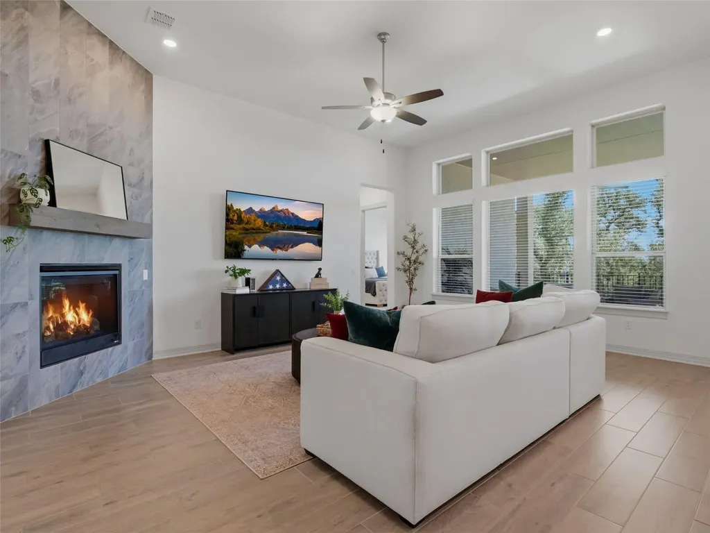 1404 Roxburg Way San Antonio TX 78260
