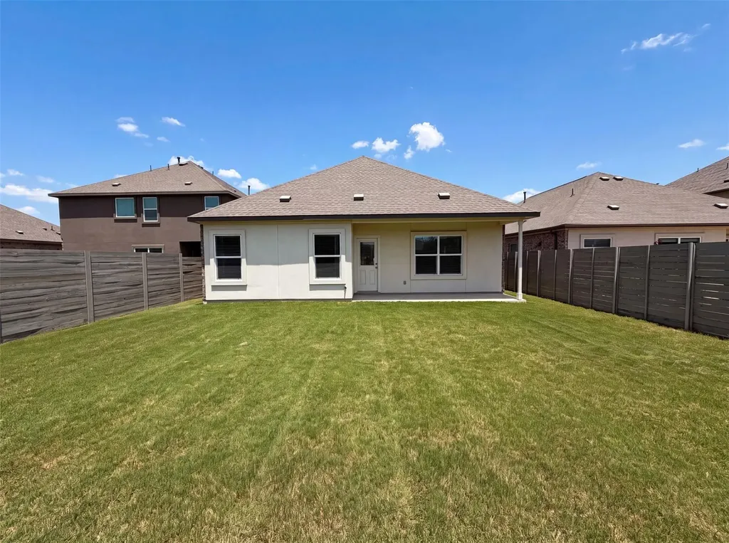 424 Wolf Springs Road Georgetown TX 78628