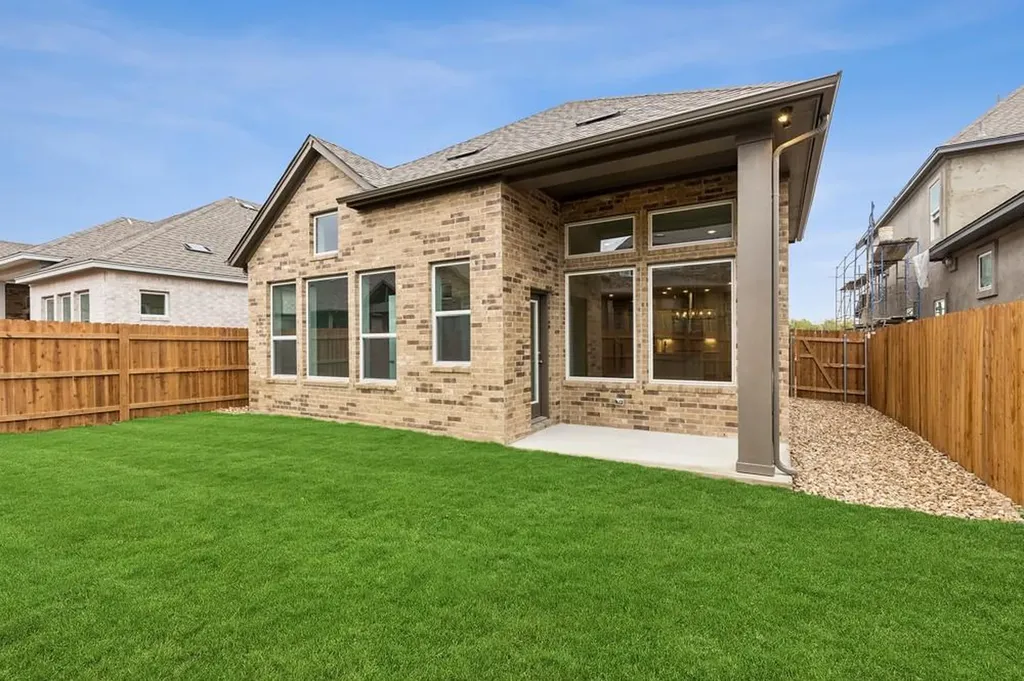 1325 South Brook Drive Leander TX 78641