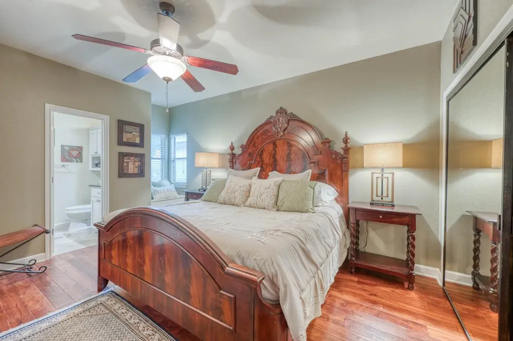 1103 The Cape Road Horseshoe Bay TX 78657