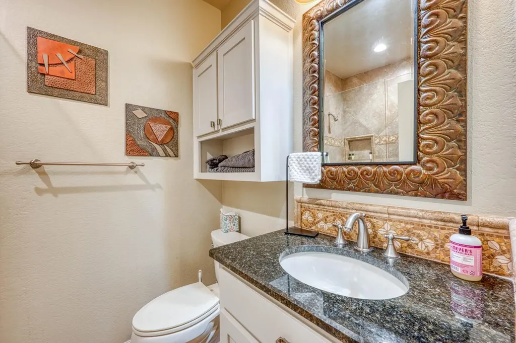 1103 The Cape Road Horseshoe Bay TX 78657