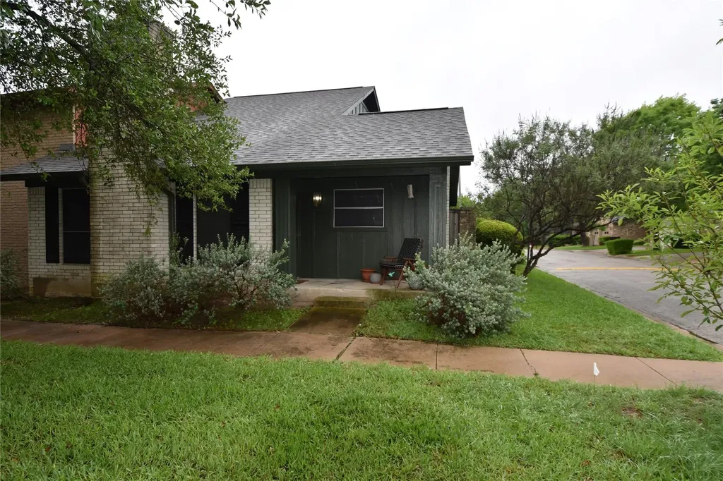 2000 Millay Drive Austin TX 78752