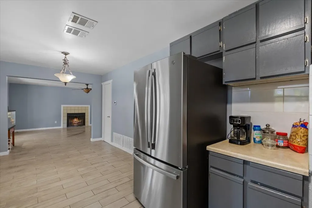 12217 Shropshire Boulevard Austin TX 78753