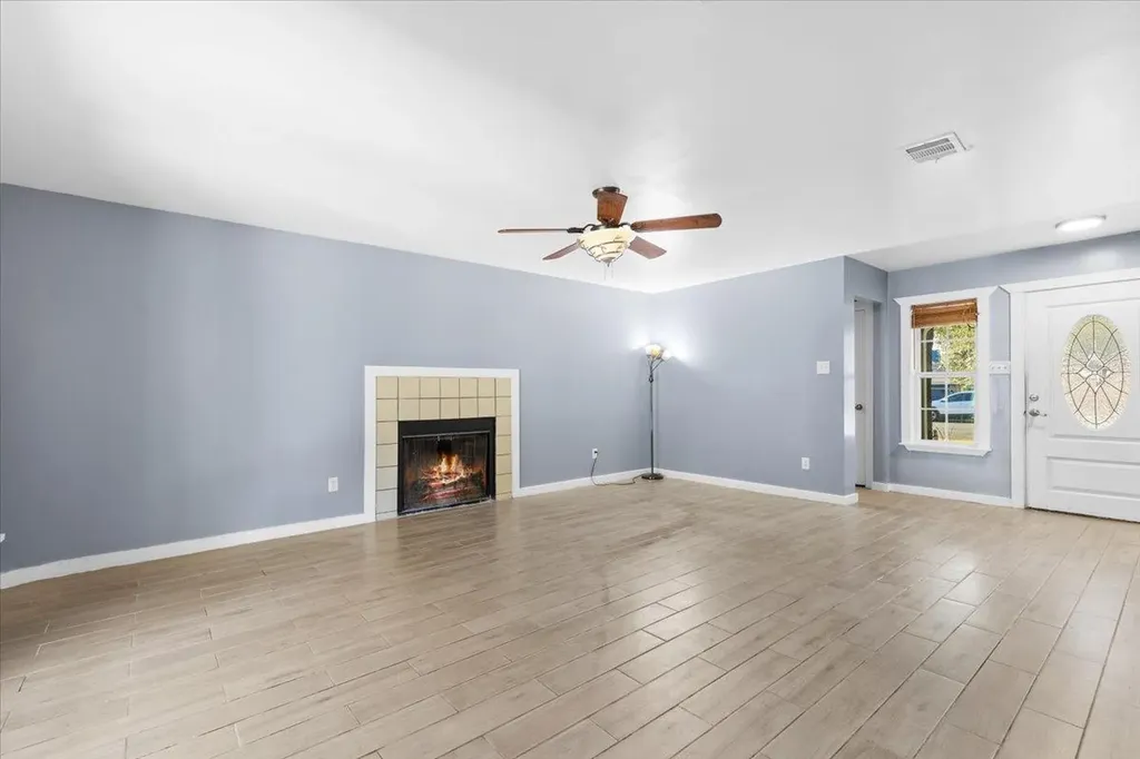 12217 Shropshire Boulevard Austin TX 78753
