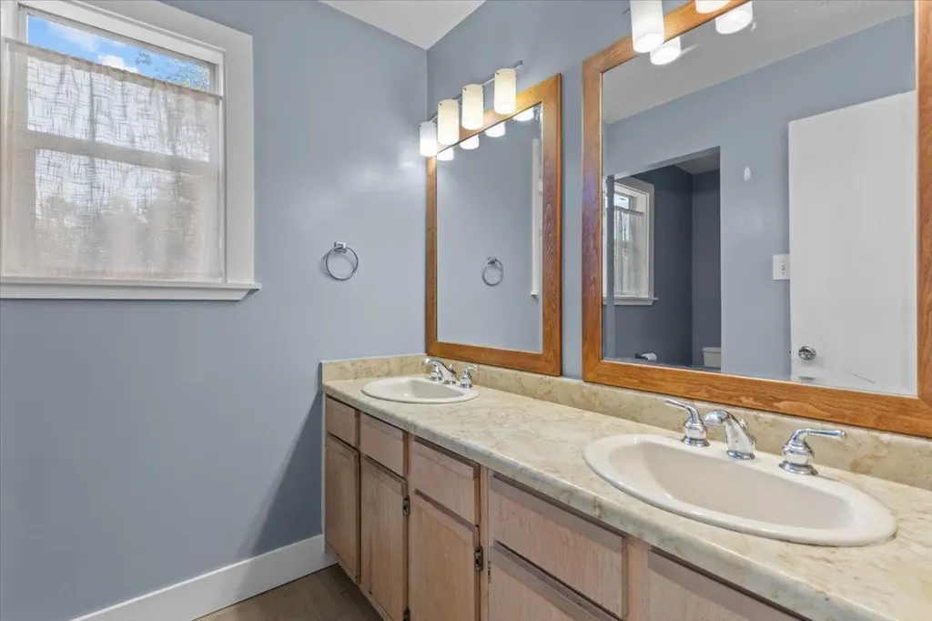 12217 Shropshire Boulevard Austin TX 78753