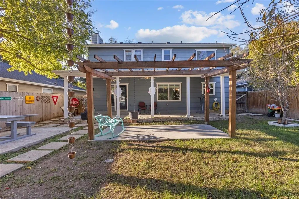 12217 Shropshire Boulevard Austin TX 78753