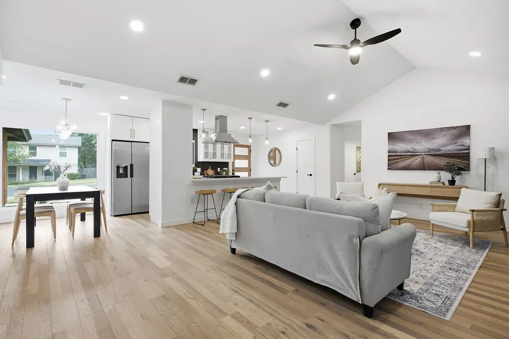 9004 Blue Quail Drive Austin TX 78758