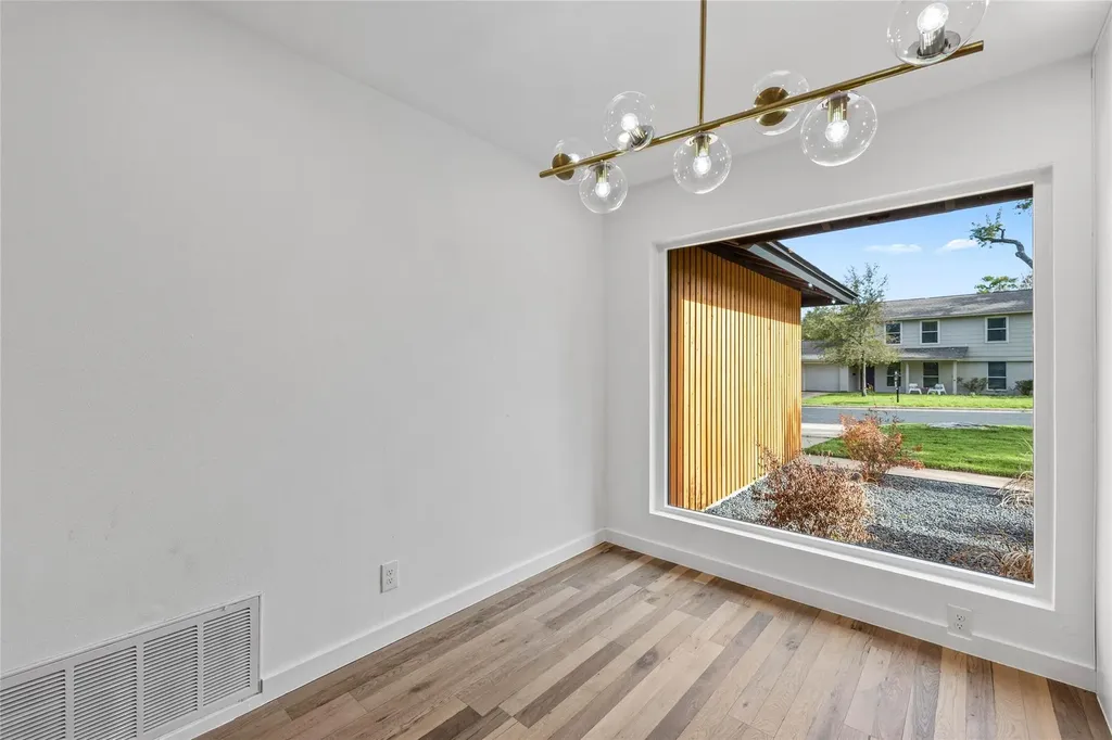 9004 Blue Quail Drive Austin TX 78758