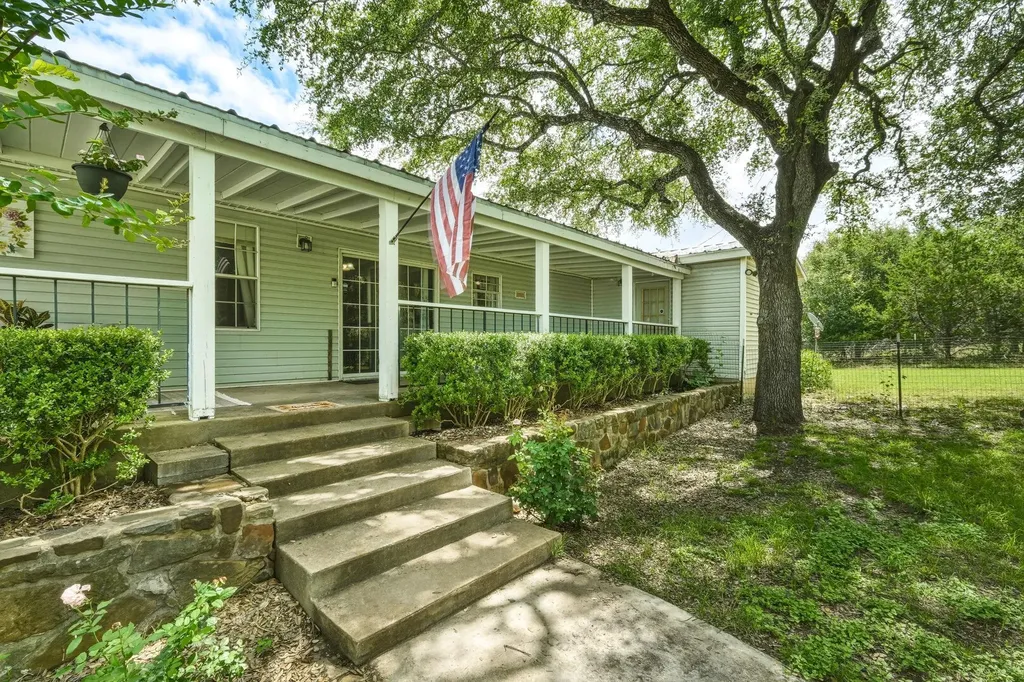 200 Autumn Ridge Drive Liberty Hill TX 78642