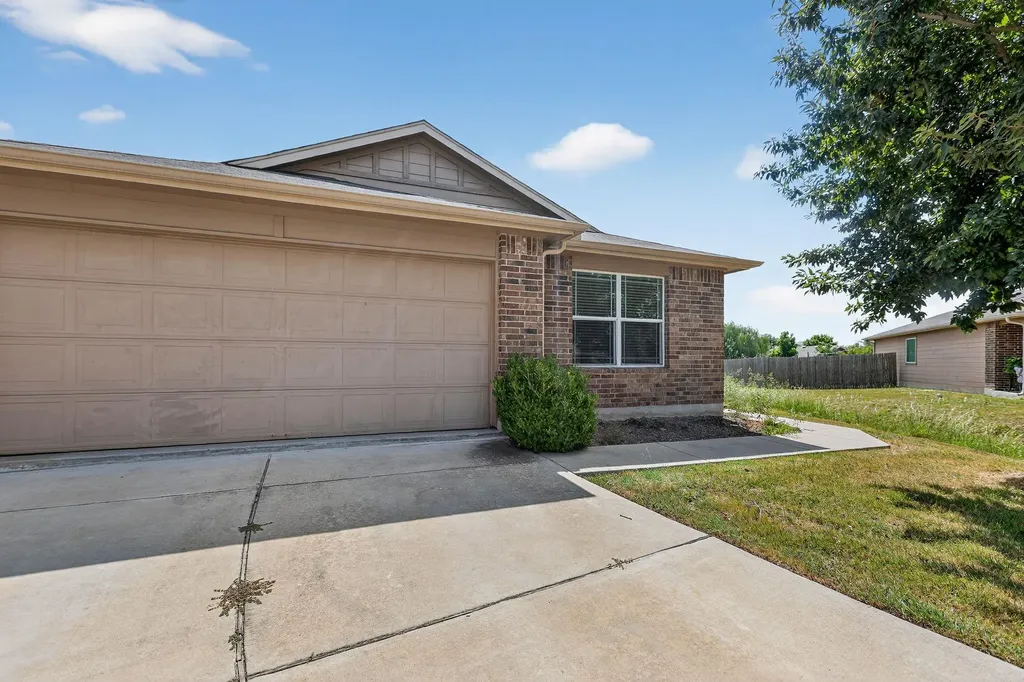 18320 Rock Sage Cove Elgin TX 78621