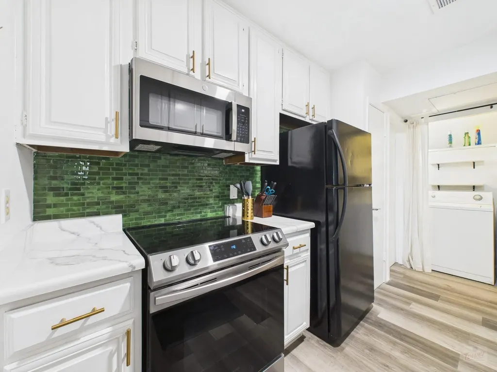 806 W 24th Street Austin TX 78705