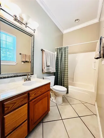 208 E 20th Street Cameron TX 76520