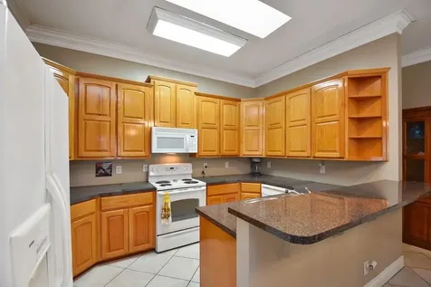 208 E 20th Street Cameron TX 76520