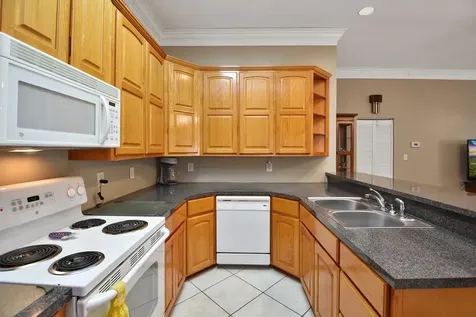 208 E 20th Street Cameron TX 76520