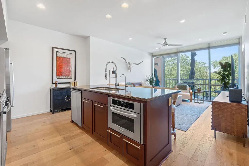 1600 Barton Springs Road Austin TX 78704