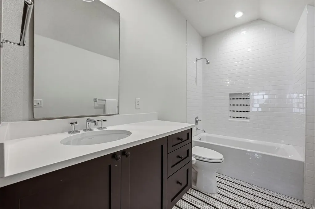 2512 Watkins Way Austin TX 78746