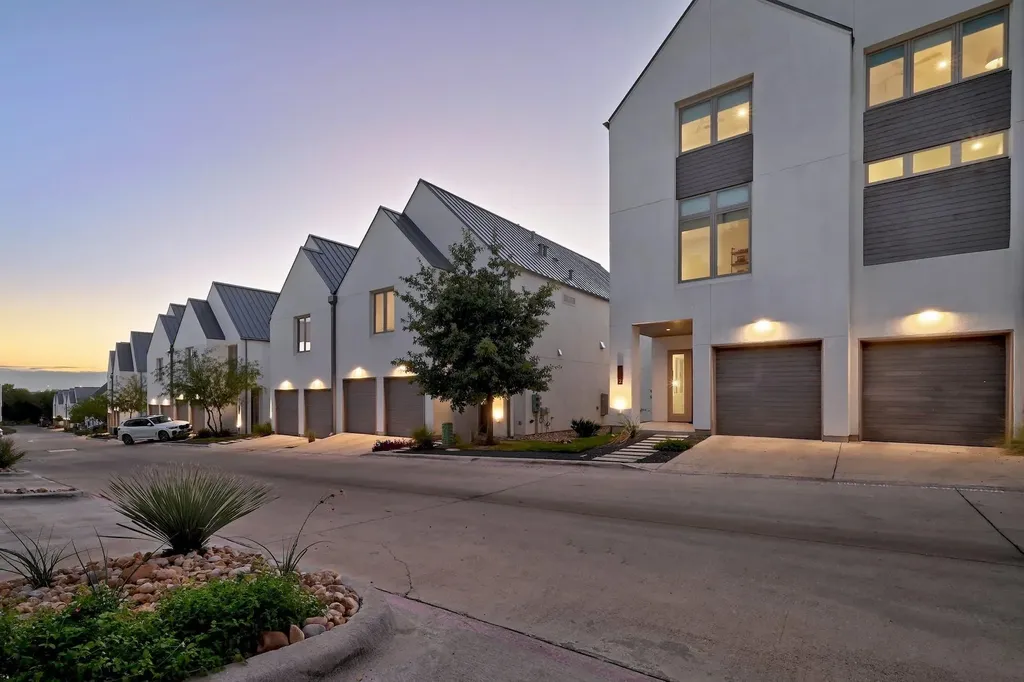 2512 Watkins Way Austin TX 78746
