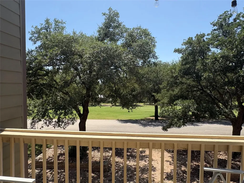 553 Demarett Drive Point Venture TX 78645
