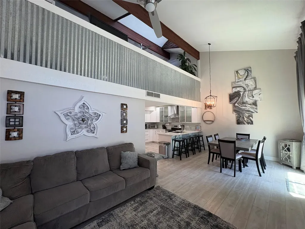553 Demarett Drive Point Venture TX 78645