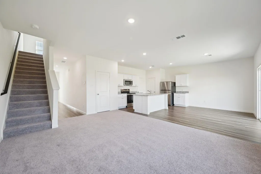 16036 Narcissus Way Austin TX 78725