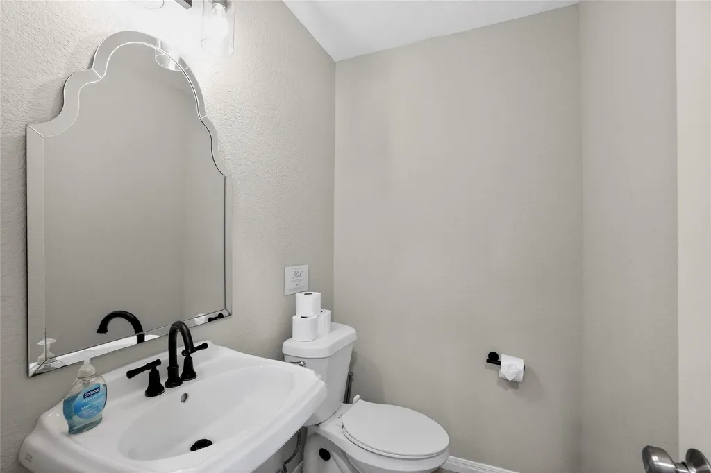 13624 Trautwein Road Austin TX 78737
