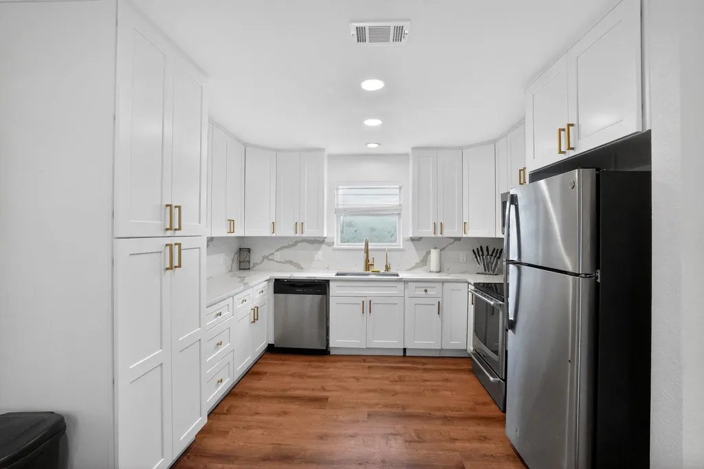 13624 Trautwein Road Austin TX 78737