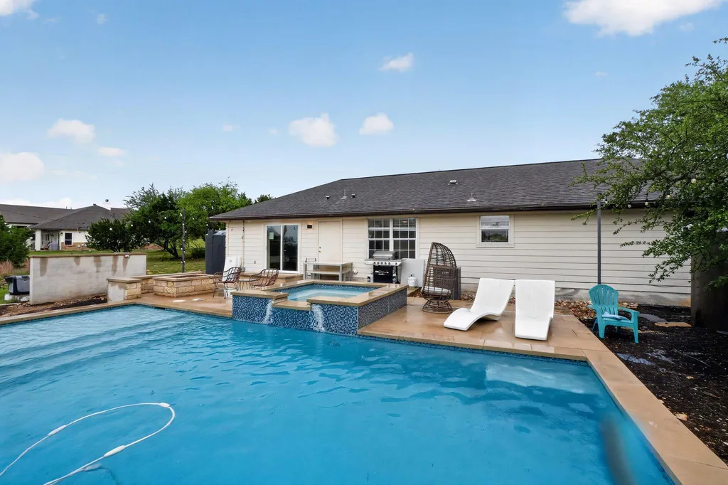 13624 Trautwein Road Austin TX 78737