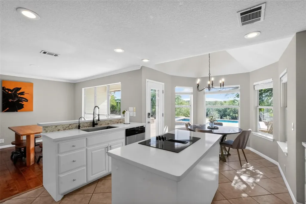 13624 Trautwein Road Austin TX 78737