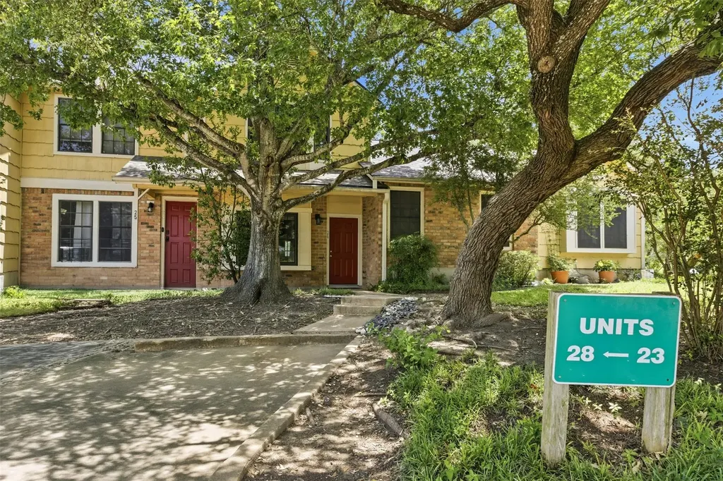 11901 Swearingen Drive Austin TX 78758