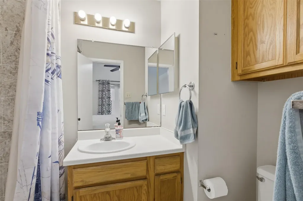 11901 Swearingen Drive Austin TX 78758