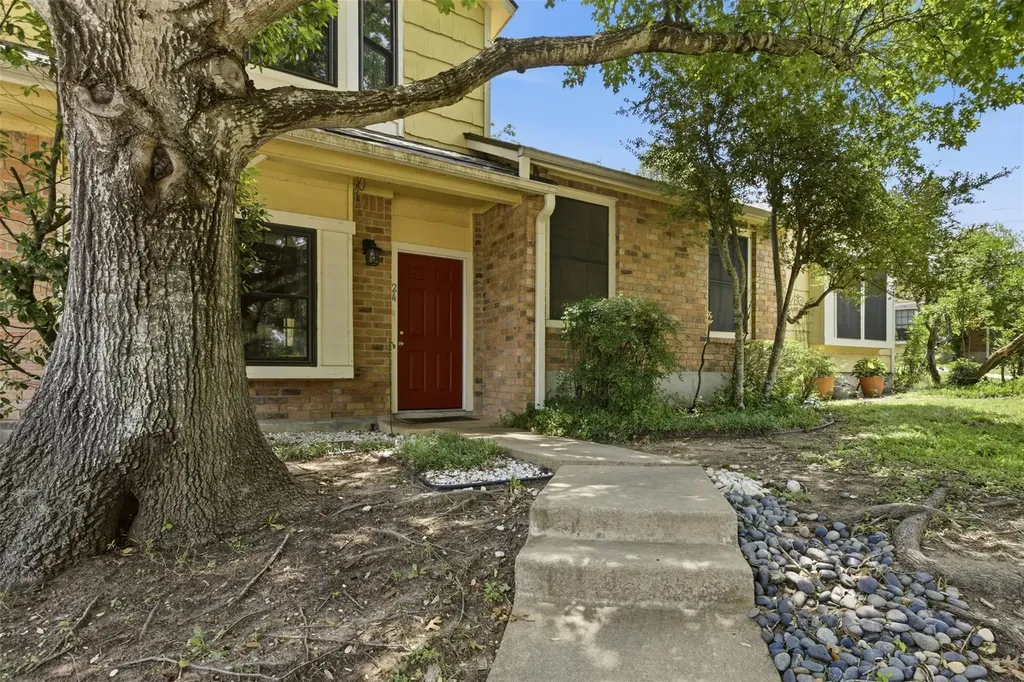 11901 Swearingen Drive Austin TX 78758