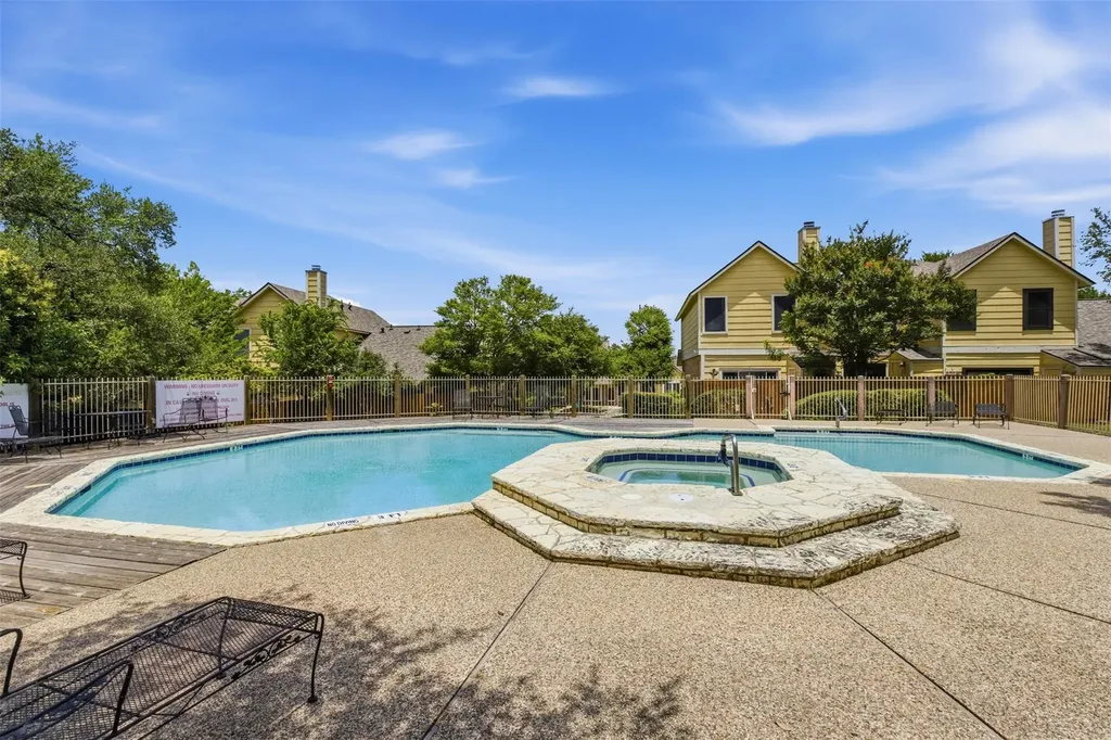 11901 Swearingen Drive Austin TX 78758