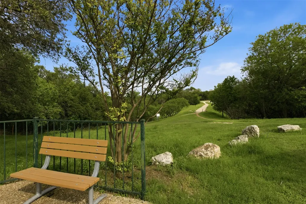 11901 Swearingen Drive Austin TX 78758