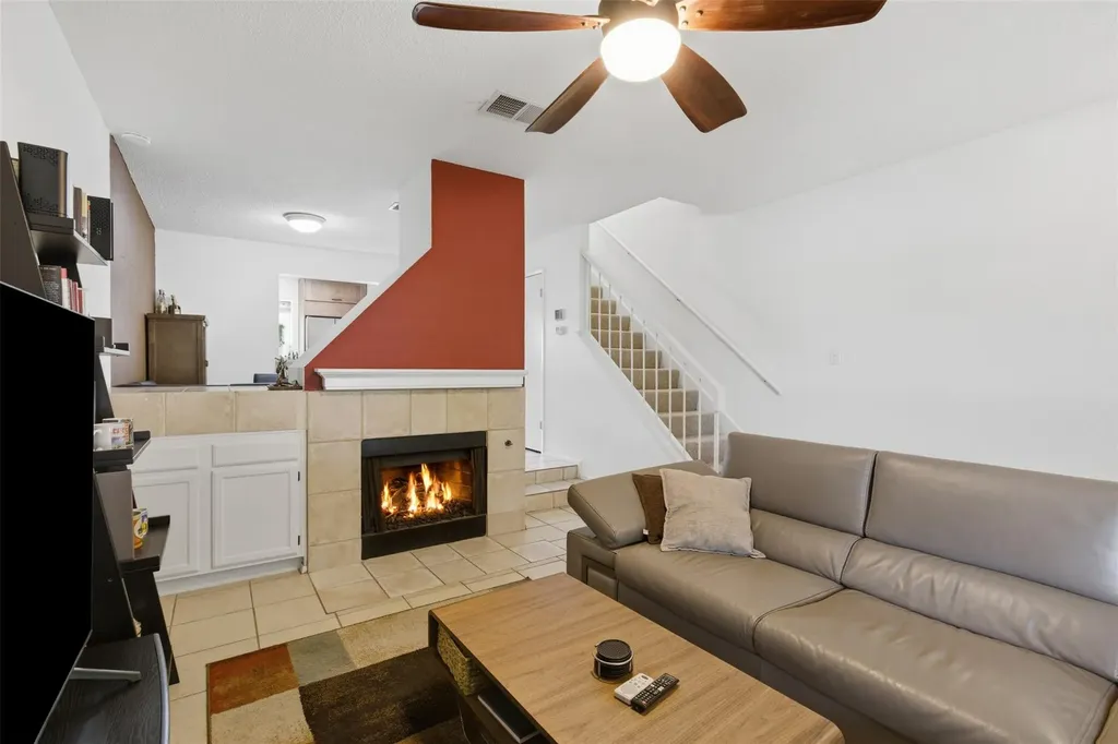 11901 Swearingen Drive Austin TX 78758