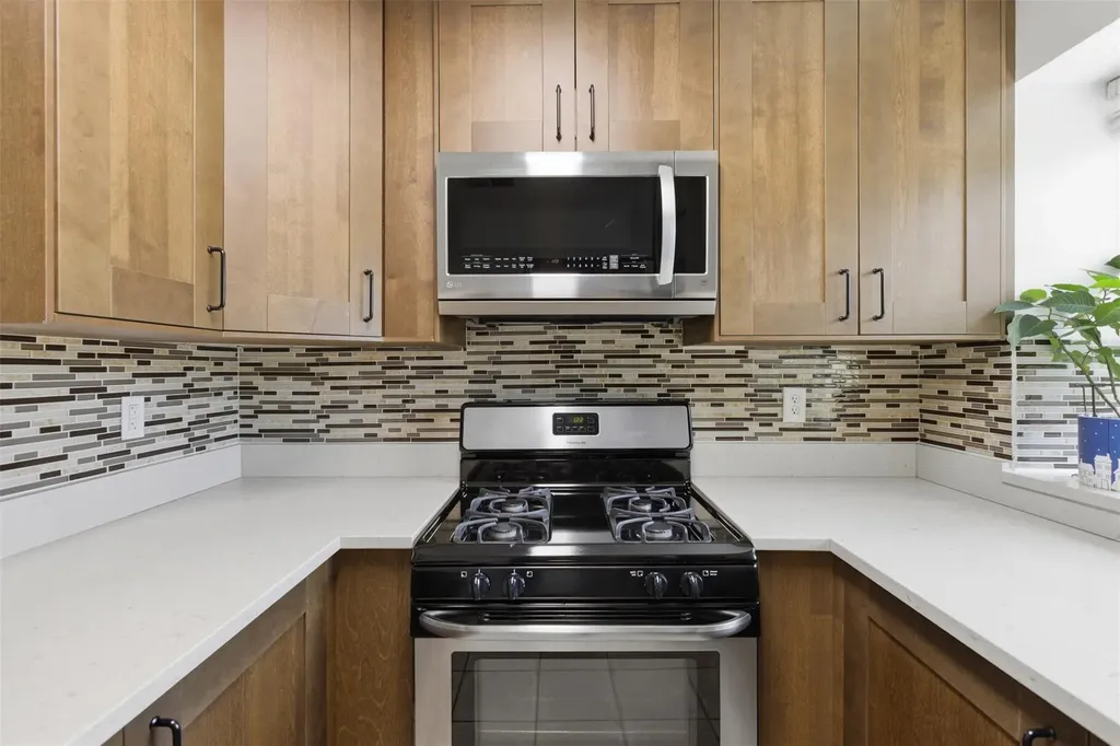 11901 Swearingen Drive Austin TX 78758
